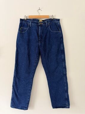 Cabela’s Fleece-lined Dark Blue Jeans 32x30